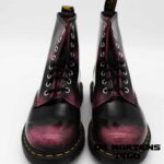 بوت دکتر مارتنز مدل 1460 هشت چشم مشکی بنفش زنانه Dr. Martens 1460 8 Eye Pink Arcadia Boot - Image 3